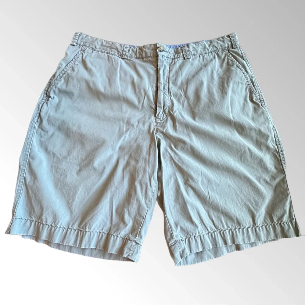 Polo Ralph Lauren Shorts Men’s Size‎ 36 Light Tan Relaxed Fit Flat Front Chino